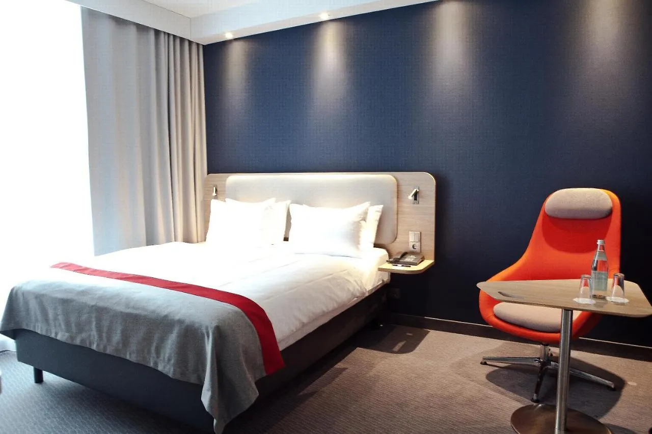 Holiday Inn Express Frankfurt Airport - Raunheim By Ihg Hotel